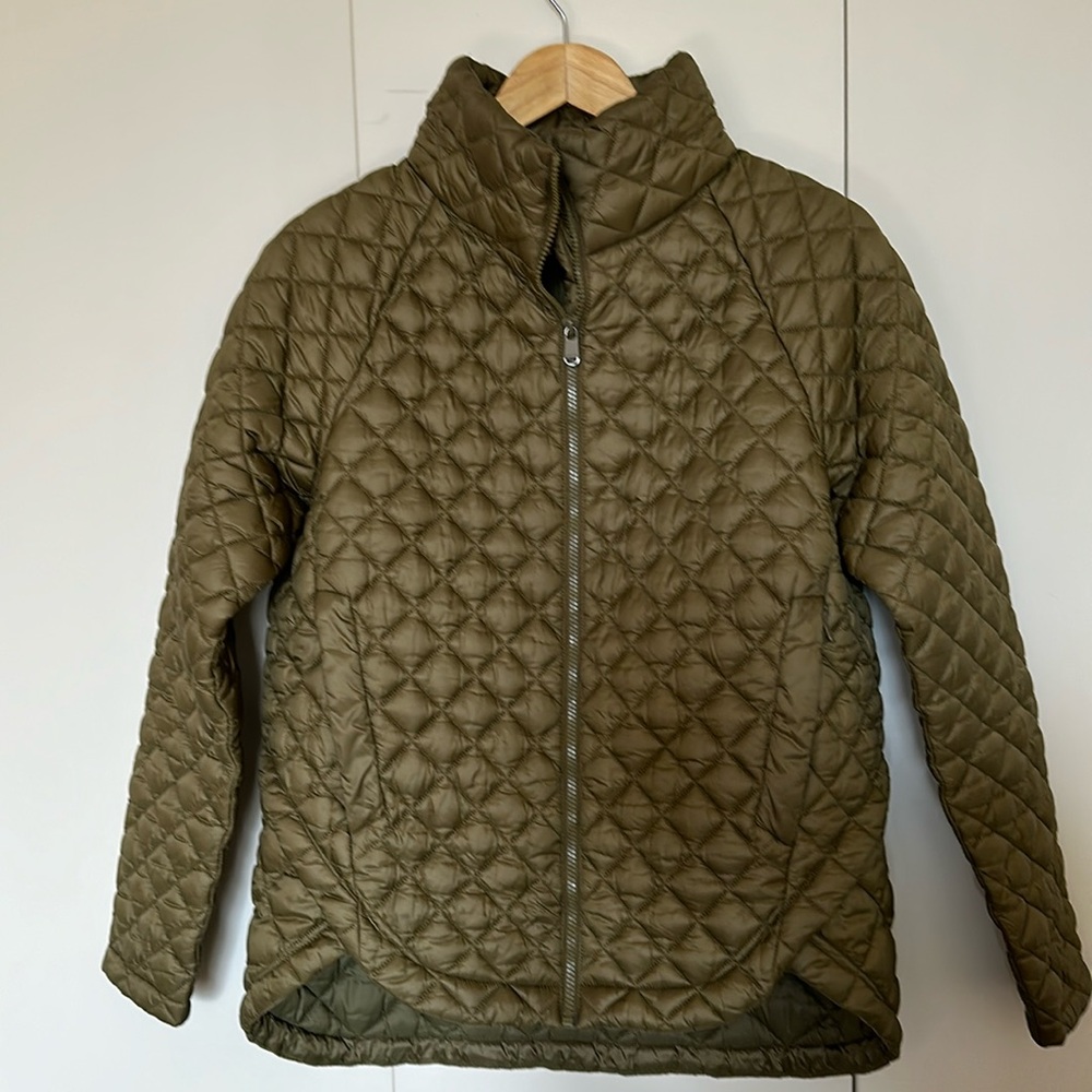 Athleta Quilted Puffer TALL